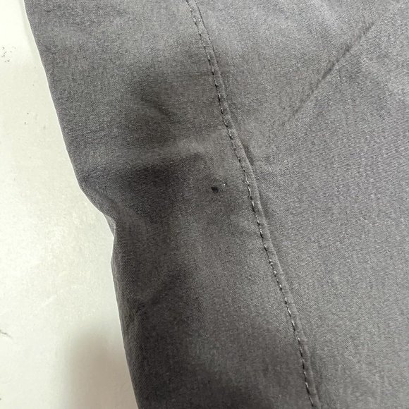 Mountain Hardwear Yuma Convertible Pants Women's Sz 8 / 32 Hiking Gray Flaw - Picture 9 of 12